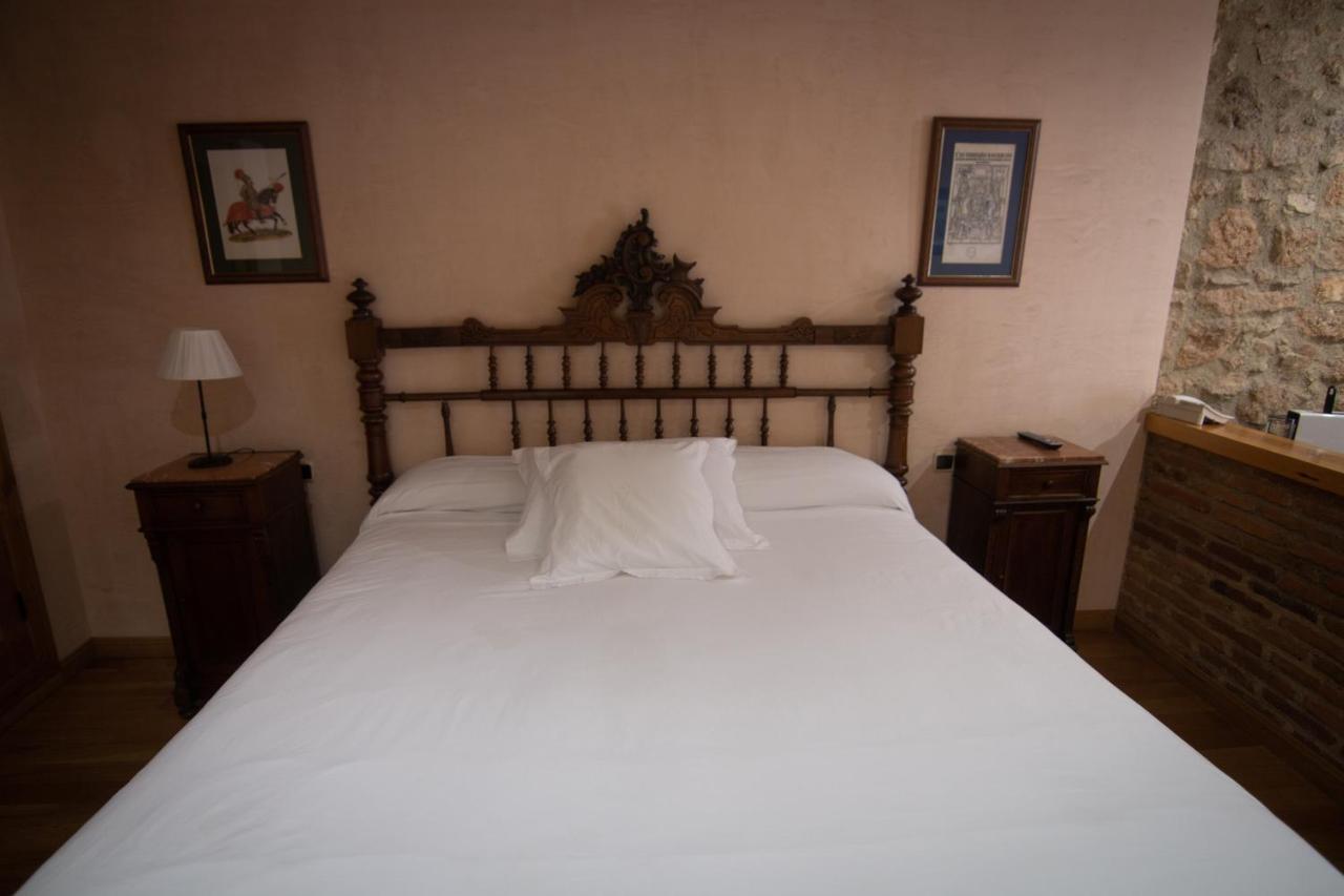 Hospedium Hotel Rural Abadia De Yuste Cuacos De Yuste Extérieur photo