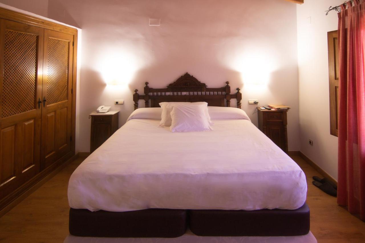 Hospedium Hotel Rural Abadia De Yuste Cuacos De Yuste Extérieur photo