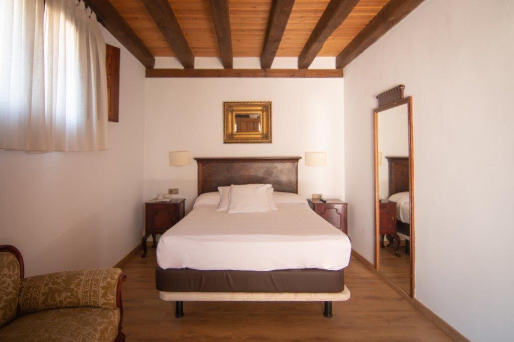 Hospedium Hotel Rural Abadia De Yuste Cuacos De Yuste Extérieur photo