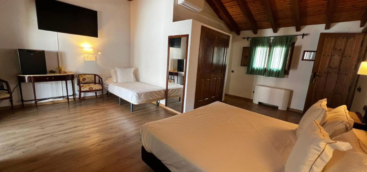Hospedium Hotel Rural Abadia De Yuste Cuacos De Yuste Extérieur photo
