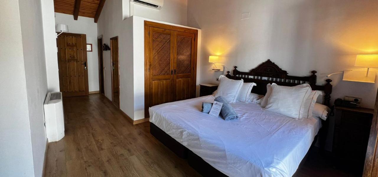Hospedium Hotel Rural Abadia De Yuste Cuacos De Yuste Extérieur photo