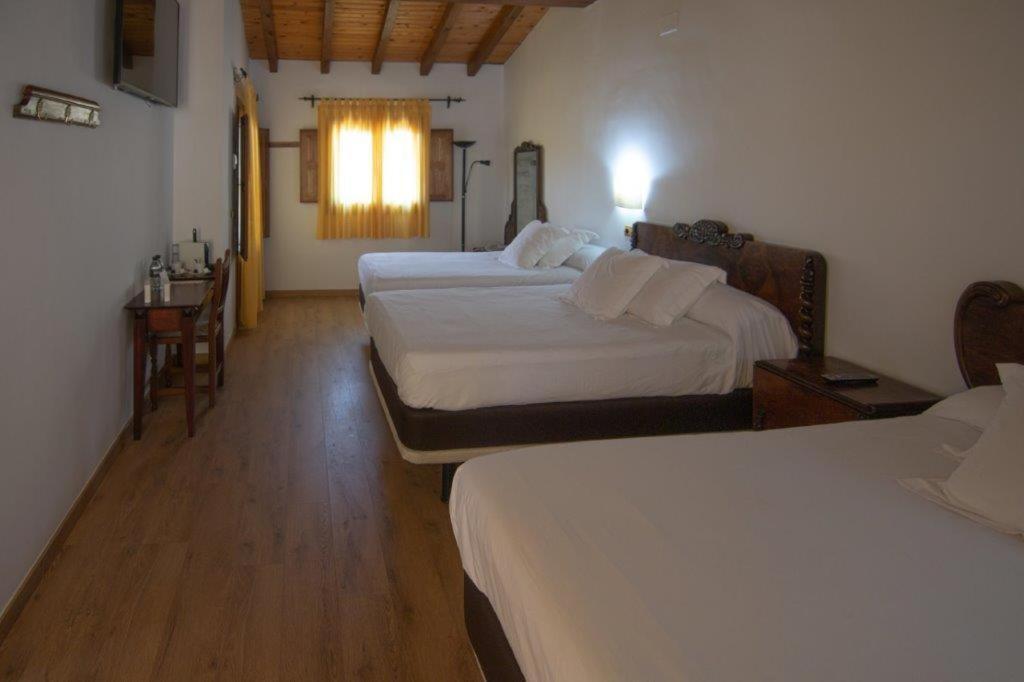 Hospedium Hotel Rural Abadia De Yuste Cuacos De Yuste Extérieur photo